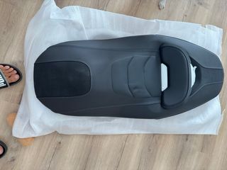 Asiento Yamaha XMAX Tech 2025 nuevo