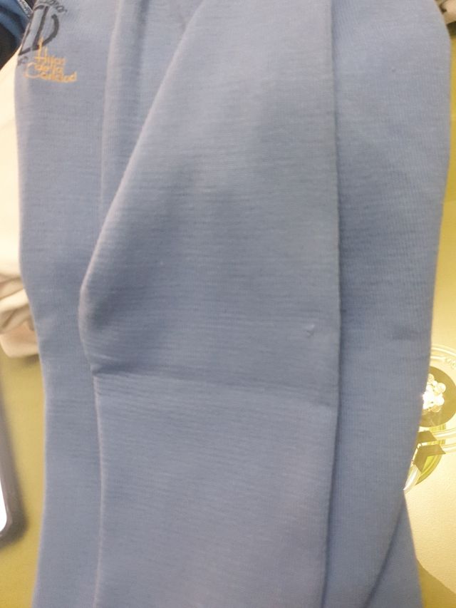 Jersey hijas de la Caridad
Talla 18.