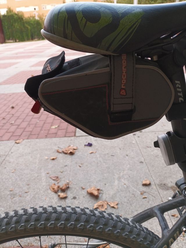 Bolsa sillín Rockrider 0.7L