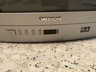 Televisor Medion 14" plata