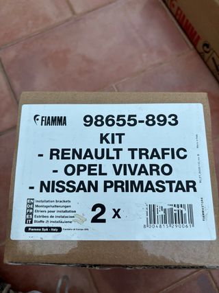 Soporte toldo Fiamma F35 vivaro/trafic/primastar