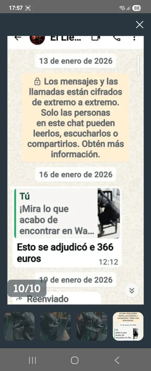 Figuras bronce ñiñas sobre silla antigua 4 figuras