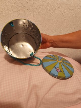 Caja metal Las Tres Mellizas