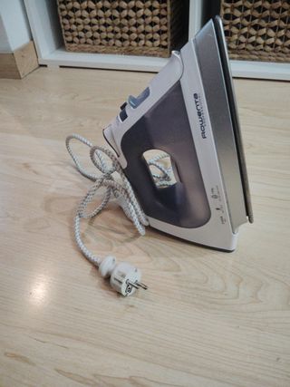 Plancha Rowenta Profesional 2400W