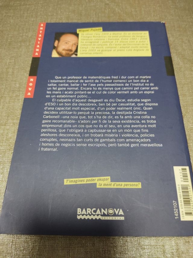 L'okupa de cervells (Catalan Edition)