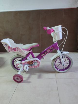 Bicicleta infantil niña