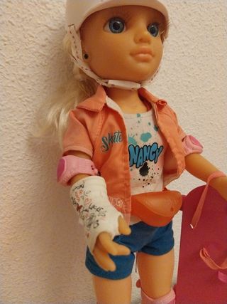 Muñeca Nancy Skate
