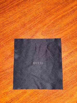 Funda Gafas Guess - Roja