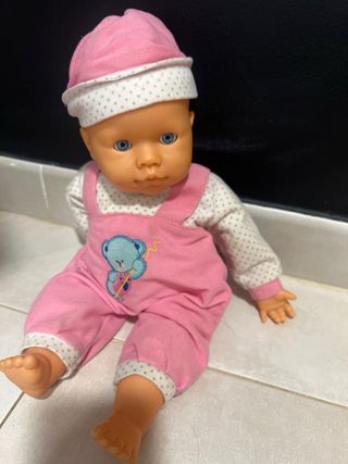 Muñeca bebé YORONE