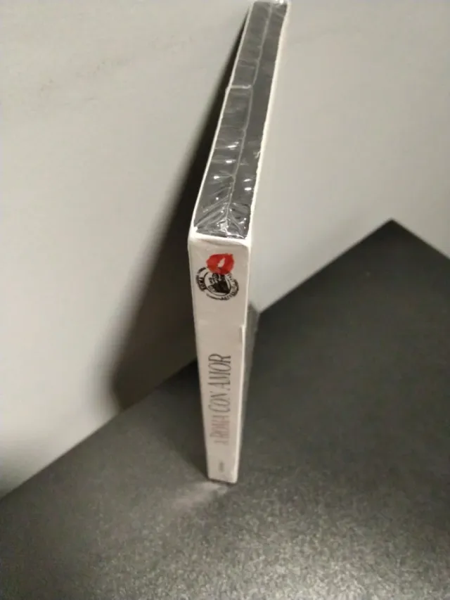 DVD. A Roma con Amor. PRECINTADA