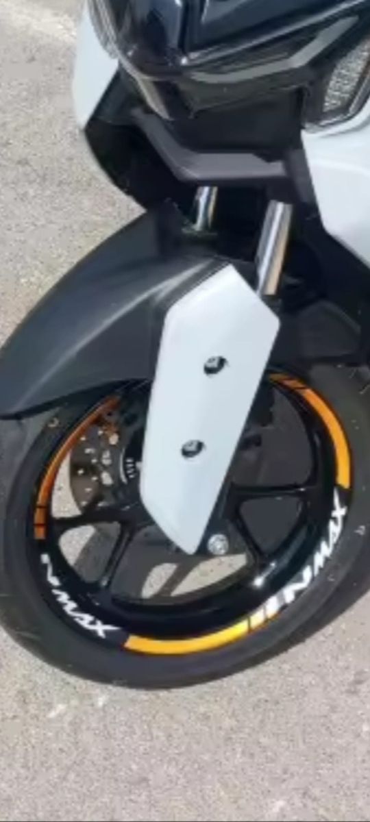 Pegatinas Yamaha 125: NMAX