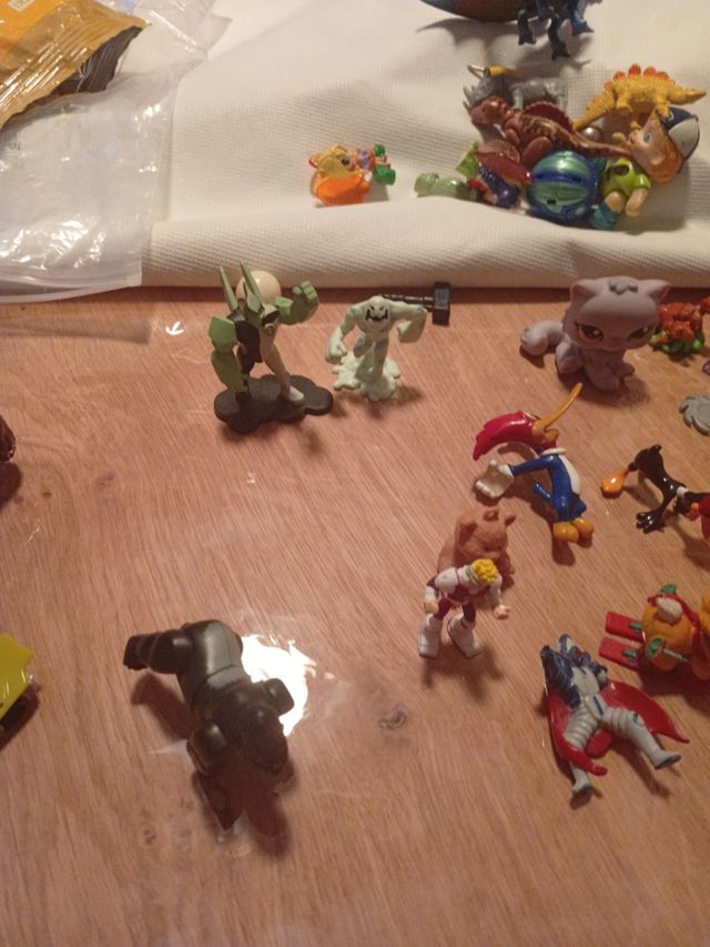 6 mini figuras animales
Familia de Gerónimo Stilto