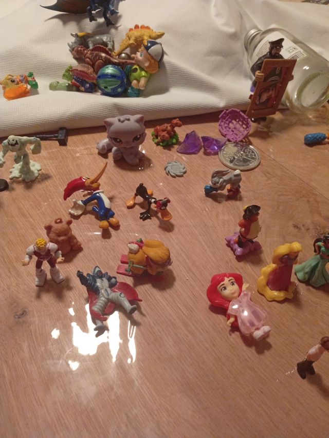 6 mini figuras animales
Familia de Gerónimo Stilto