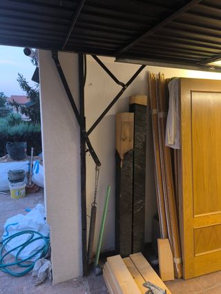 Puerta basculante garaje (3.87x2.20m)
