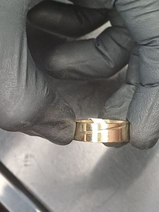 ANILLO color DORADO con DISEÑO ⚡
