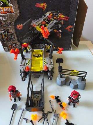 Dino Rise Playmobil 70927:
Coche dino
4 muñecos 
