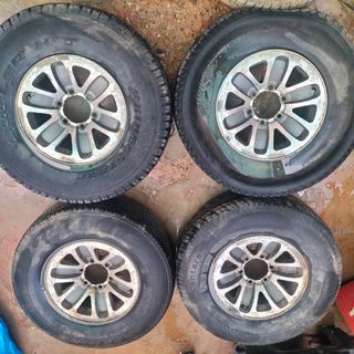 Llantas mitsubishi montero v40