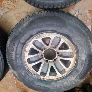 Llantas mitsubishi montero v40