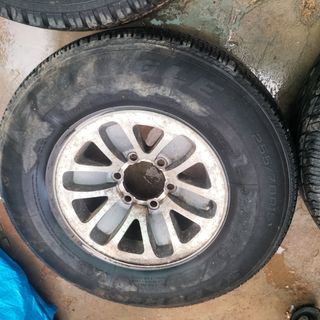 Llantas mitsubishi montero v40