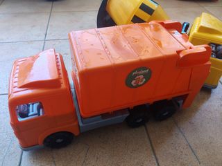 Camiones de juguete: Camión de basura y camión mez