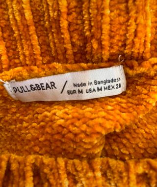Jersey Pull&Bear mostaza cuello alto