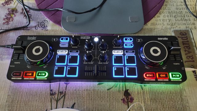 Hércules DjControl Starlight