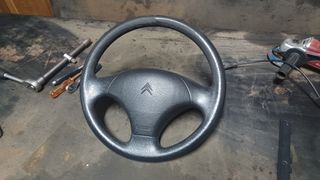 Volante Citroen Saxo