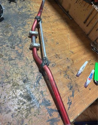 Manillar moto rojo - Nuevo