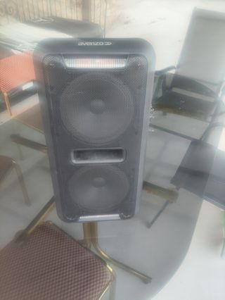 Altavoz Avenzo portátil