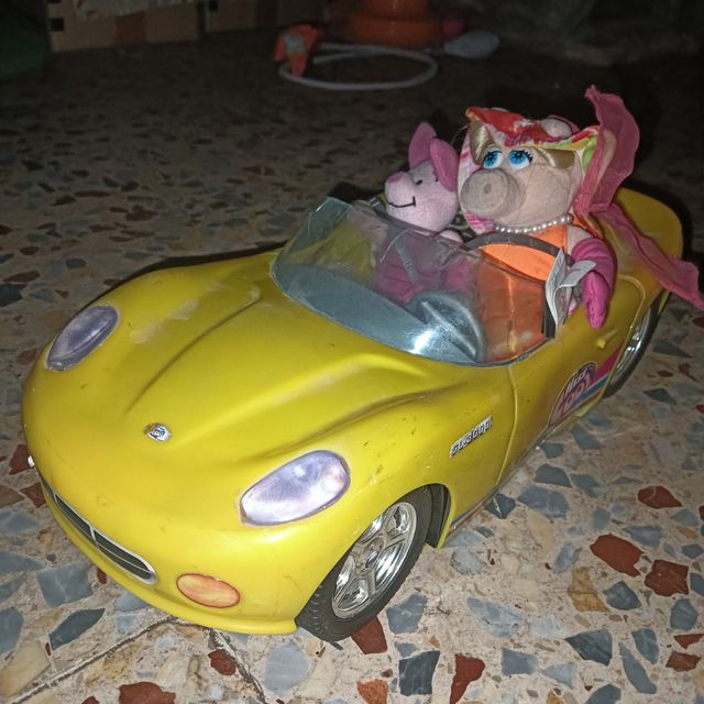 ANTIGUOS PELUCHES Miss Piggy & Piggy en coche