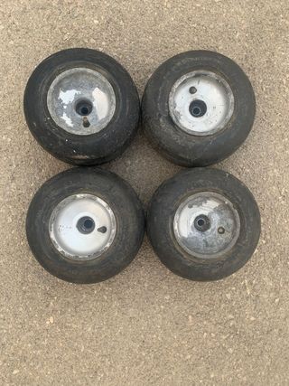  Ruedas kart y mini cuat 