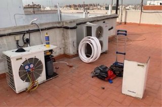 Installatore di condizionatori d'aria