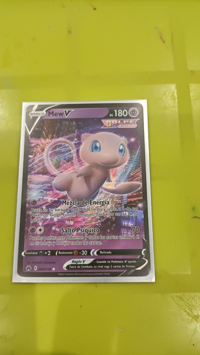 Carta Mew V Golpe Fusión