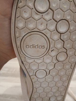 Zapatillas Adidas - Deportivas blancas y azules