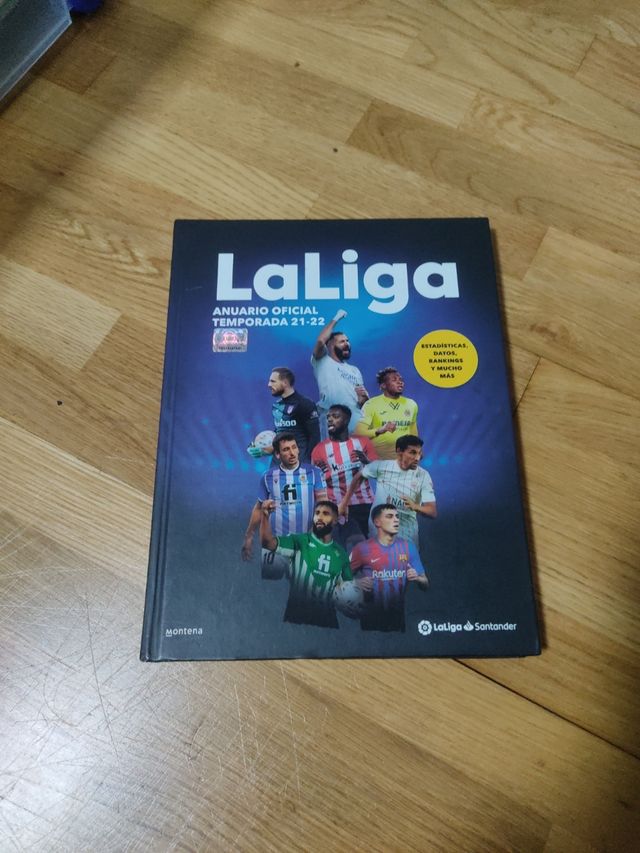 La Liga / La Liga: Official Book of the 2021-20...