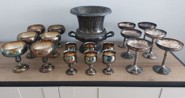 Juego copas y cubitera - 19 piezas