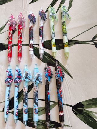 12 Penne Avengers NUOVE