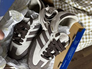 Zapatillas Adidas Samba Beige-Marrón 