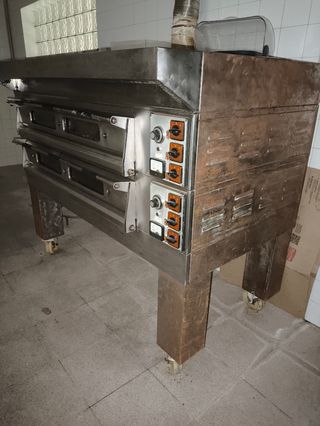 Horno pastelería 2 bandejas,capacidad para 6 latas