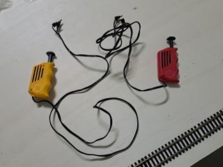 2 Telecomandi Jouef per pista