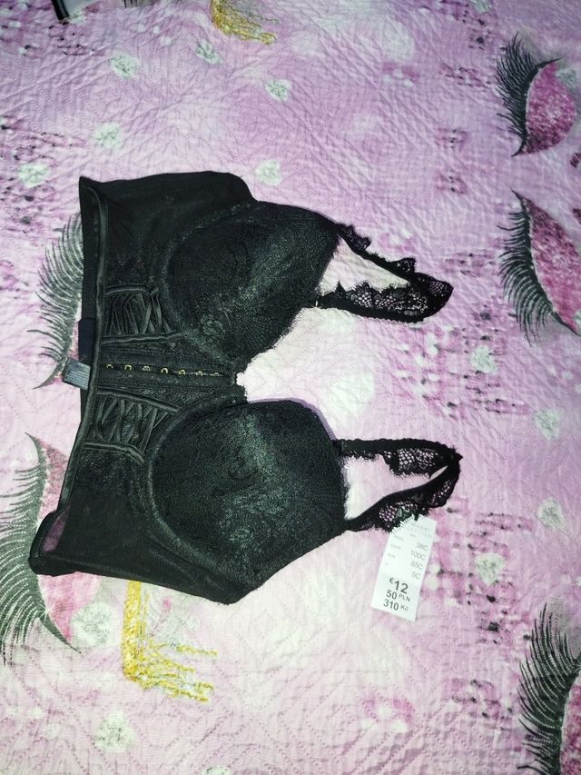 Sujetador negro 90C - encaje