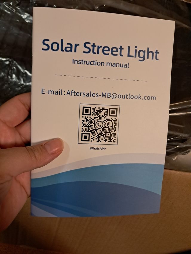 Lampione Solare LED Esterno