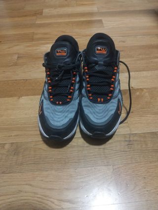 Zapatillas Nike Air Max TW 40.5 (ORIGINALES)