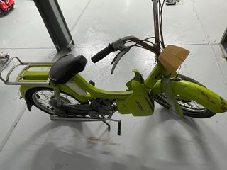 Vespino Brisa: Piezas, sin documentación