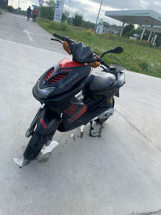 Yamaha Aerox 49cc - Scooter