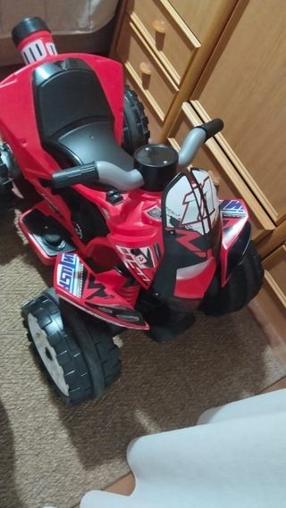 Quad infantil eléctrico, venta en persona