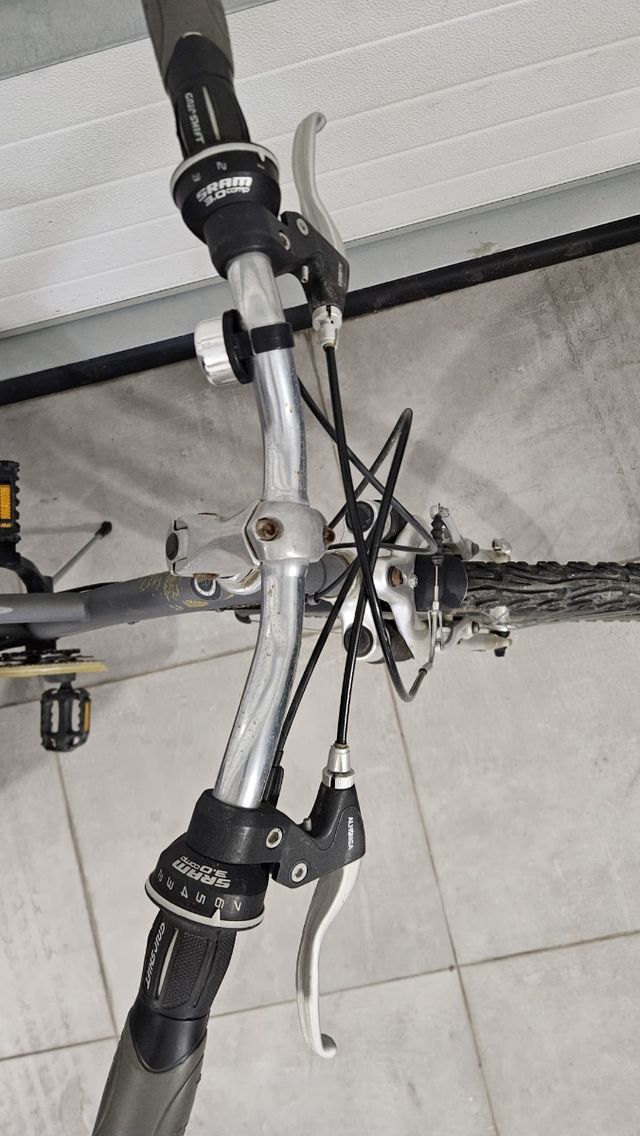 Bicicleta Decathlon BTwin 5