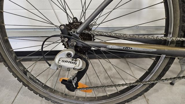 Bicicleta Decathlon BTwin 5