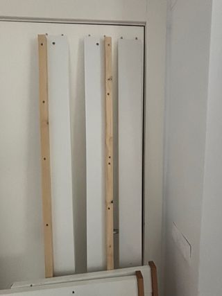 Estructura de cama 90 cm x 190 con somier incluido