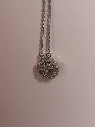 Collar trébol plata